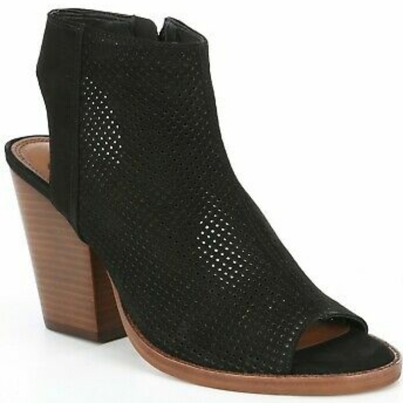 Gianni Bini Shoes - 🆕Gianni Bini Ladies shoes​